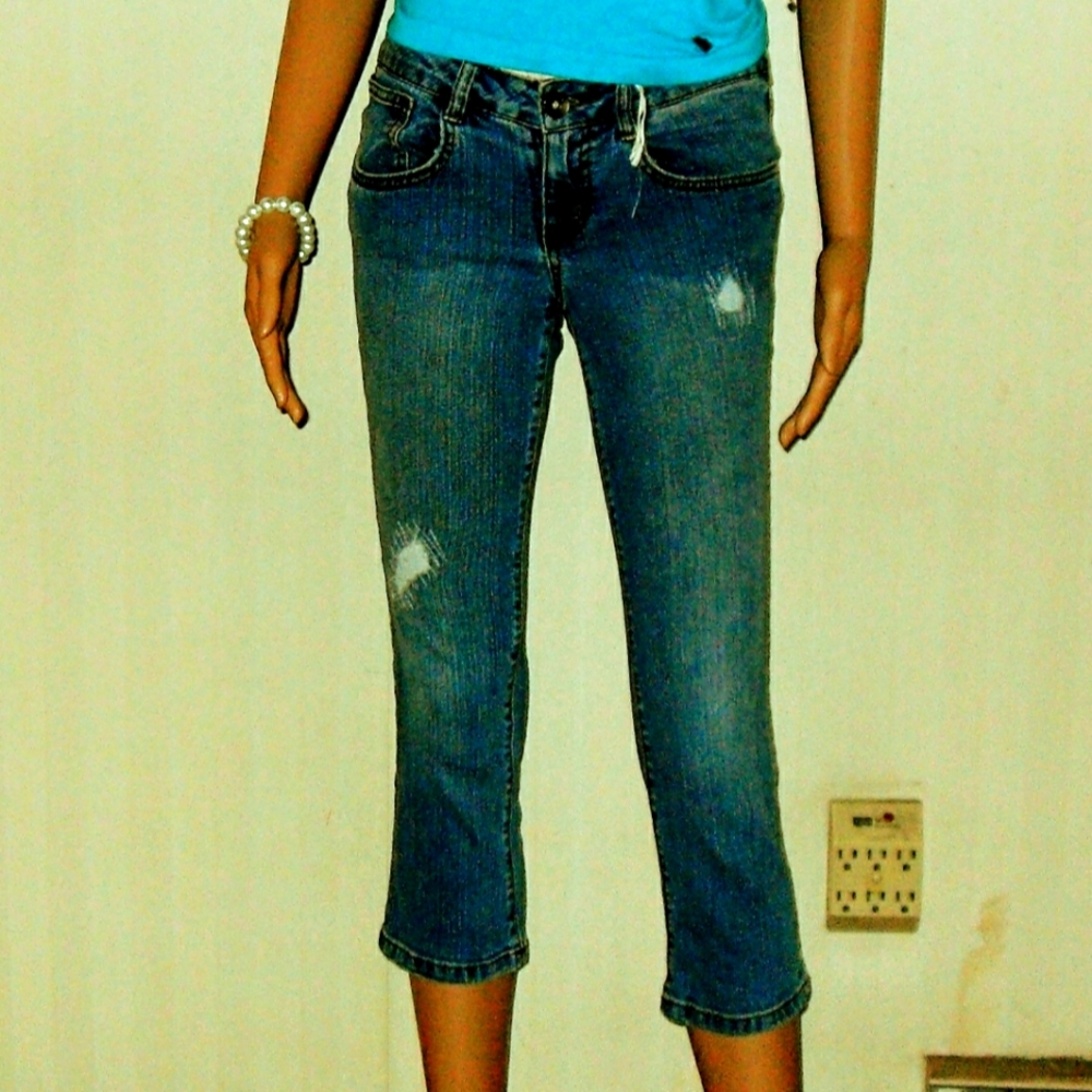 l.E.I  Ashley  Trouble Jeans